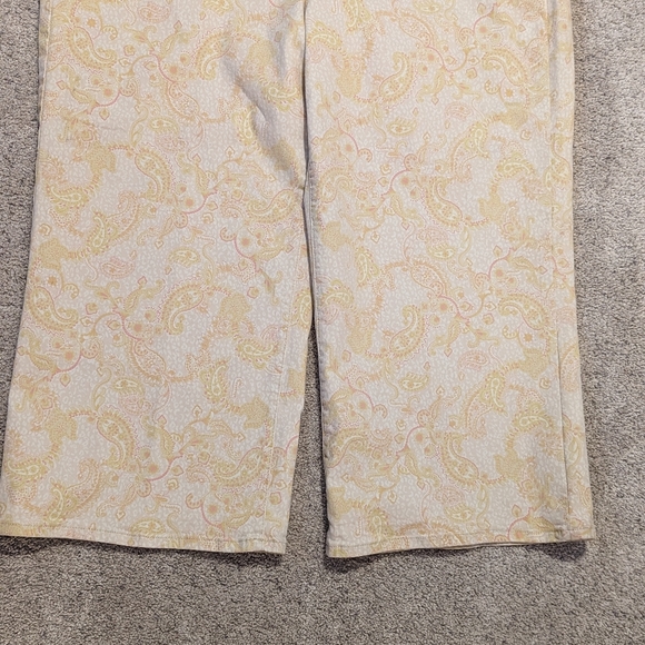 NYDJ Pull-On Wide-Leg Capri Jeans- Darcy Paisley - Picture 6 of 15